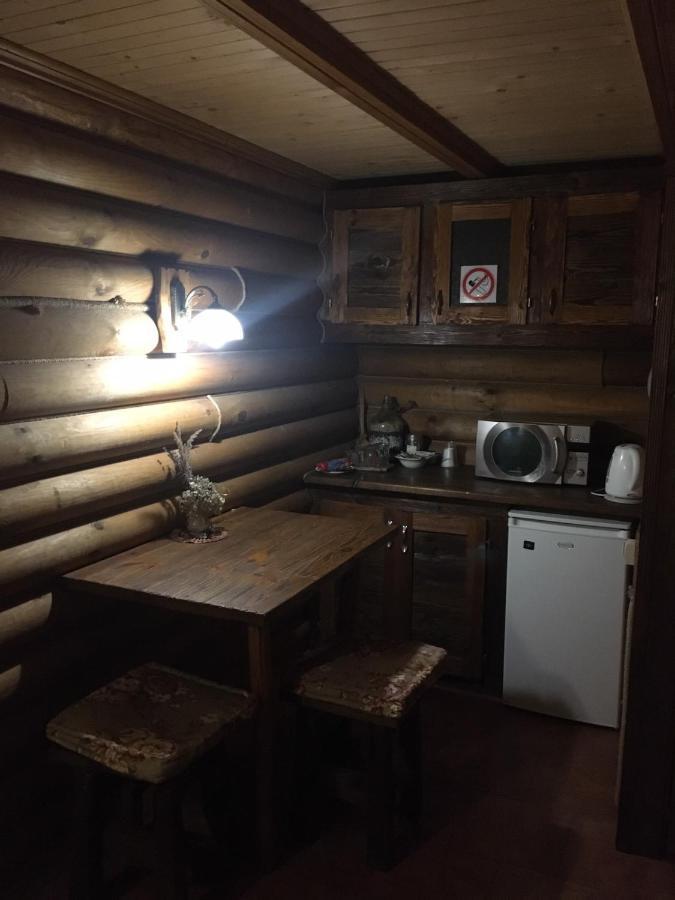 "Волчья Хижина" Khmelʼnytsʼkyy Exterior foto